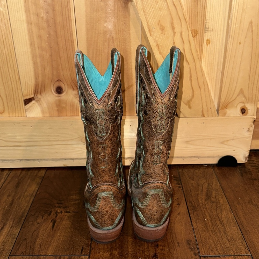 Justin Boots - Picture 5 of 7